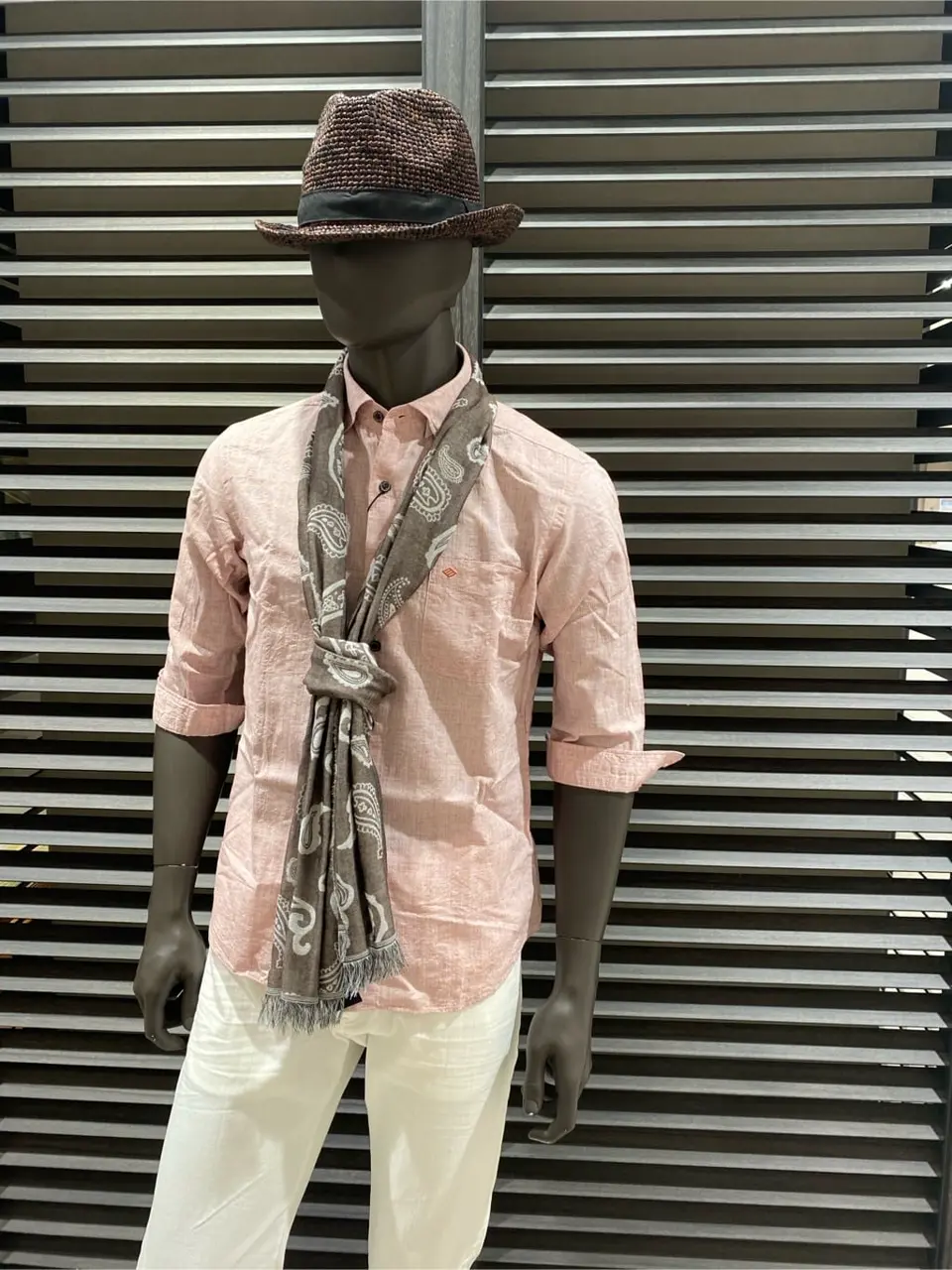 JOSEPH ABBOUD 柳原 コーディネート画像