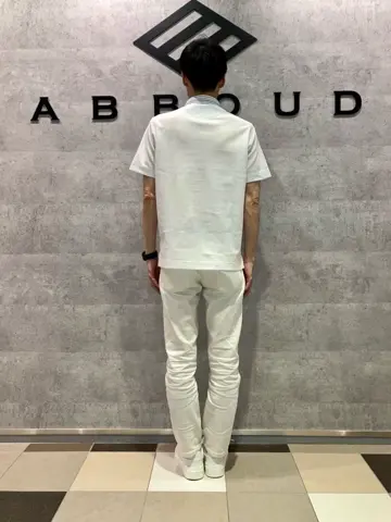 JOSEPH ABBOUD 足立 コーディネート画像