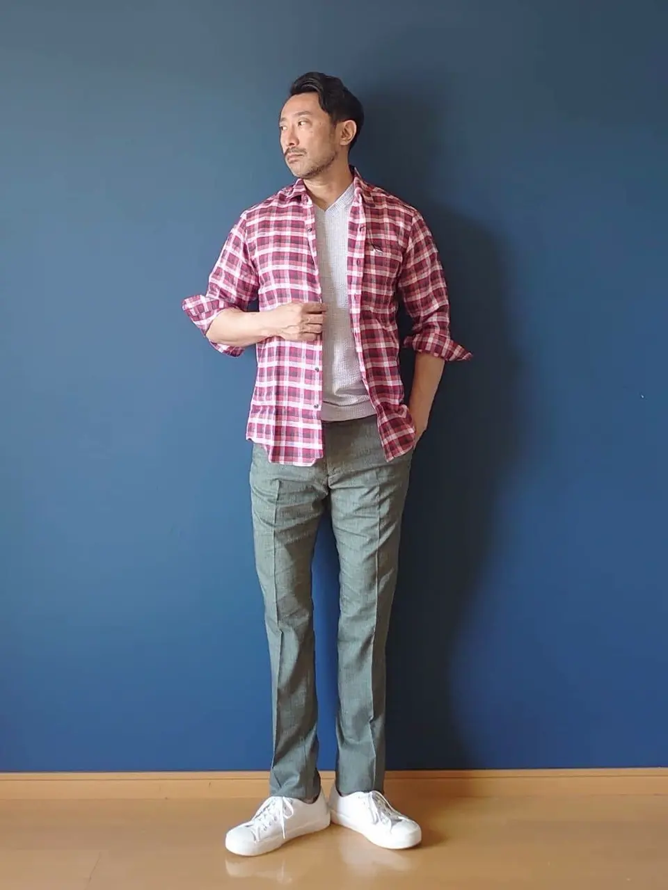 JOSEPH ABBOUD 安東 コーディネート画像