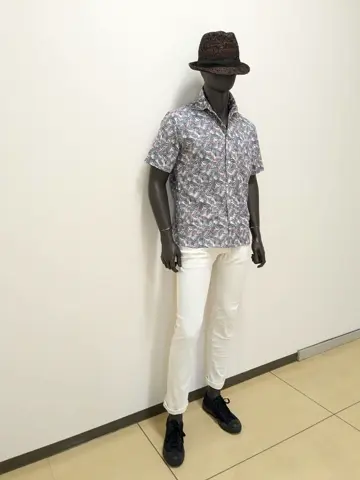 JOSEPH ABBOUD 大久 コーディネート画像