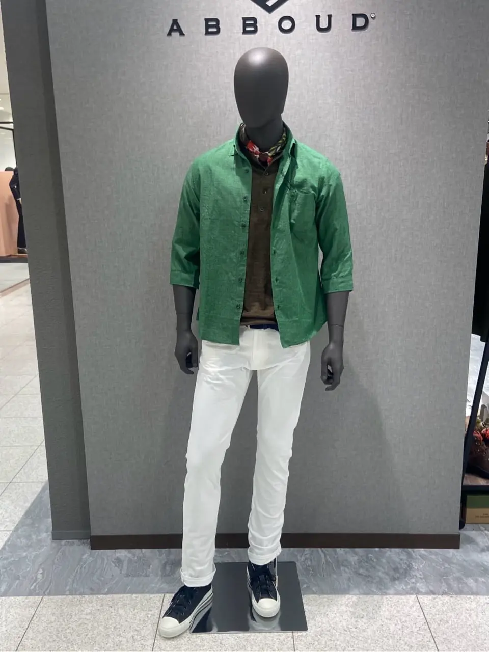 JOSEPH ABBOUD たかい　かおり コーディネート画像