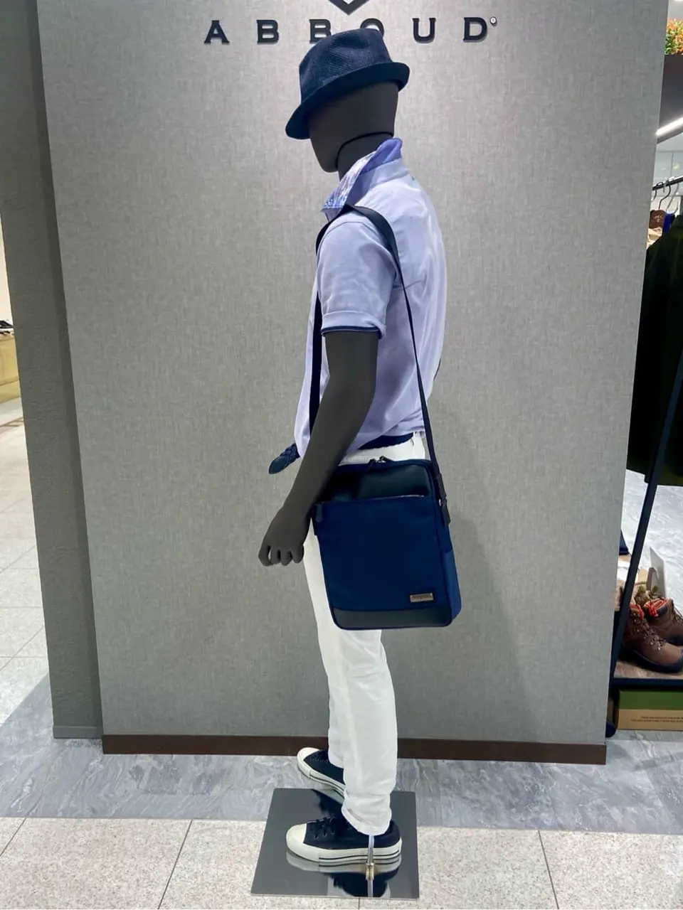 JOSEPH ABBOUD たかい　かおり コーディネート画像