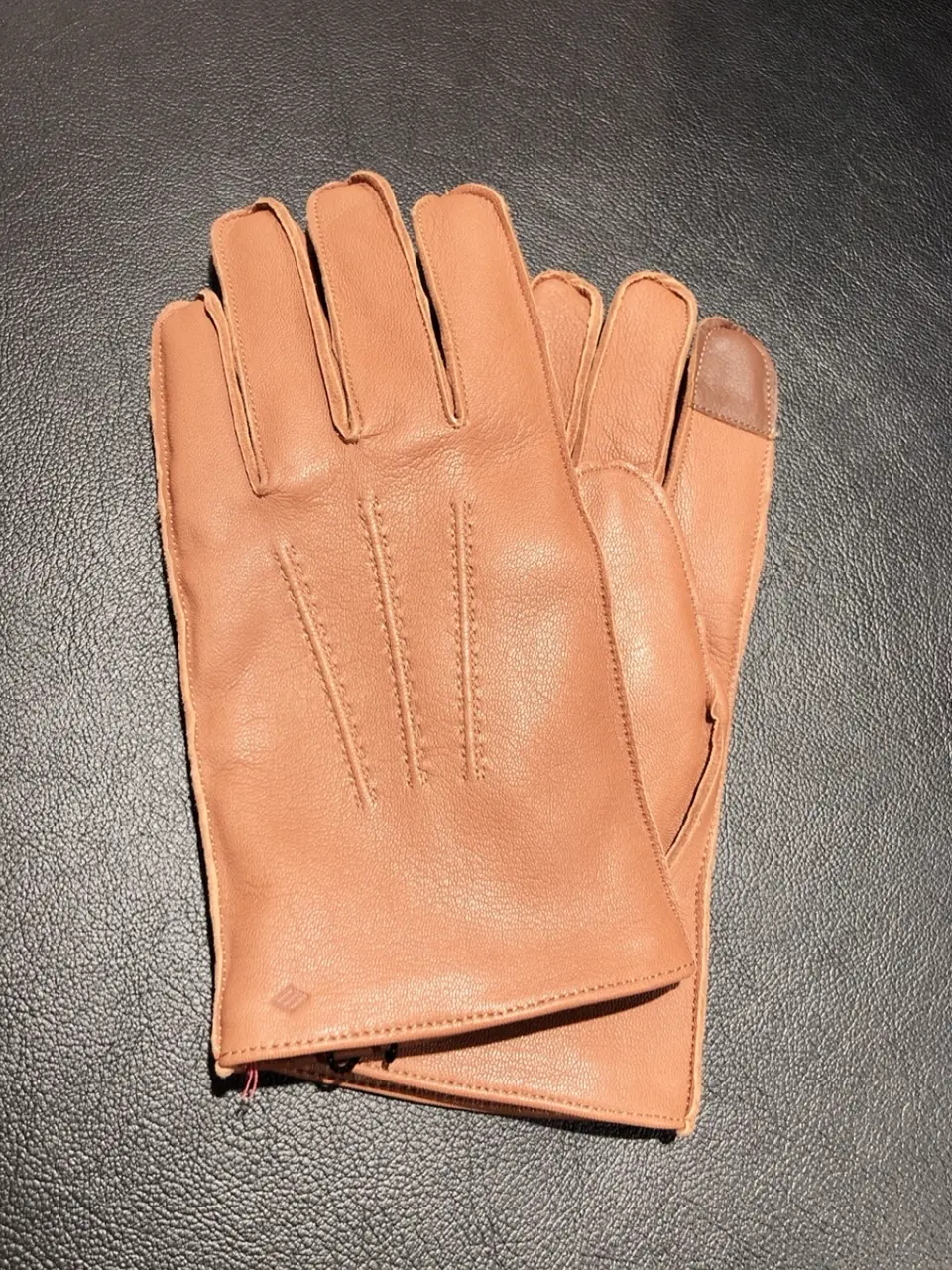 JOSEPH ABBOUD 二澤 コーディネート画像