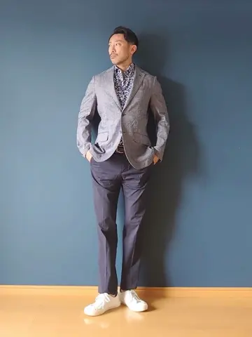 JOSEPH ABBOUD 安東 コーディネート画像