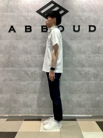 JOSEPH ABBOUD 足立 コーディネート画像