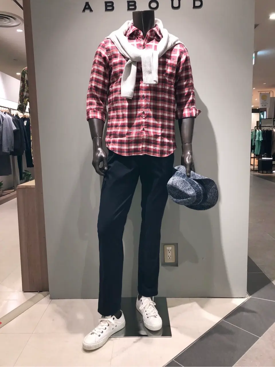 JOSEPH ABBOUD 川田 コーディネート画像