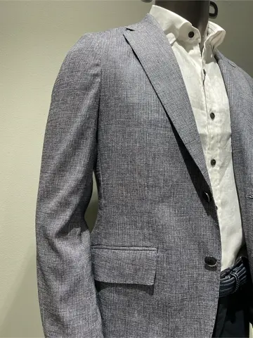 JOSEPH ABBOUD 伊津野 コーディネート画像