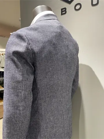 JOSEPH ABBOUD 伊津野 コーディネート画像