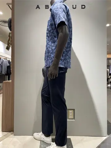 JOSEPH ABBOUD 伊津野 コーディネート画像