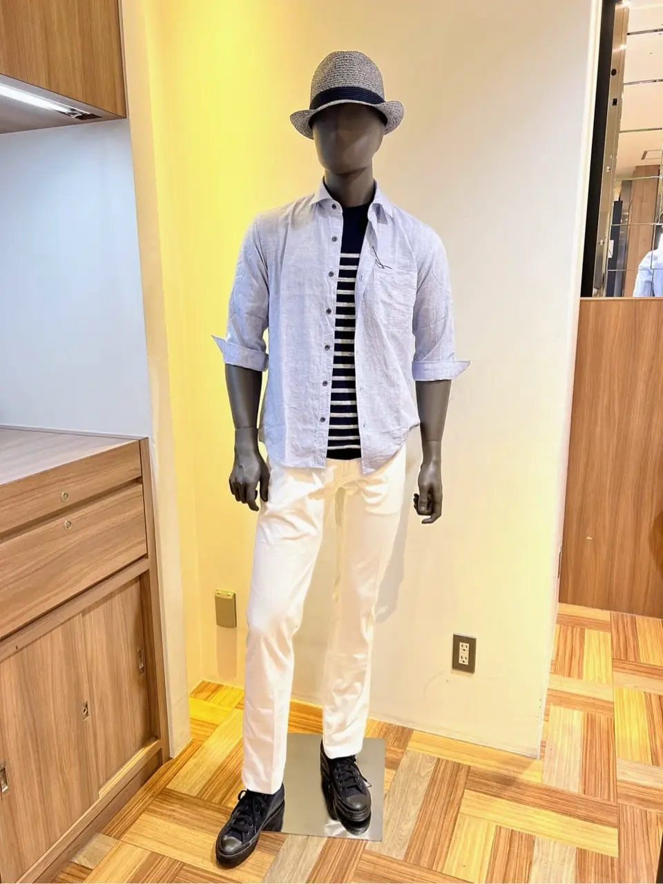 JOSEPH ABBOUD 森部 コーディネート画像