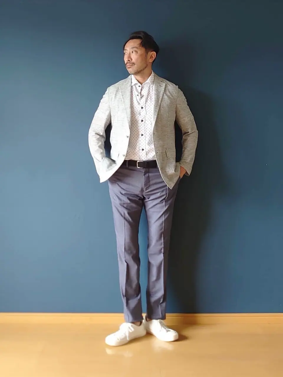 JOSEPH ABBOUD 安東 コーディネート画像