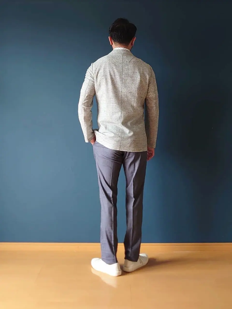 JOSEPH ABBOUD 安東 コーディネート画像