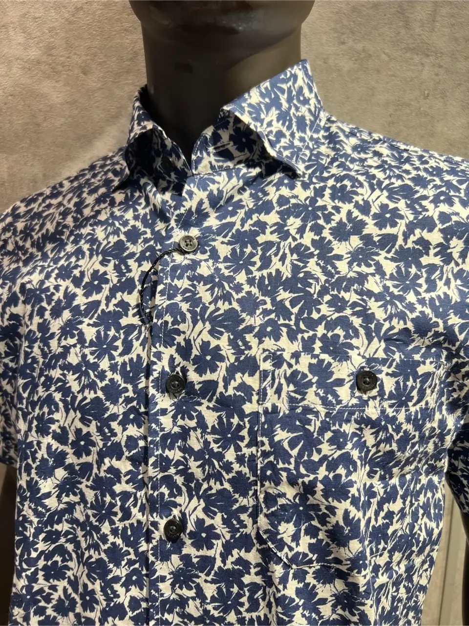 JOSEPH ABBOUD 上條 コーディネート画像