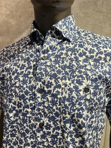 JOSEPH ABBOUD 上條 コーディネート画像