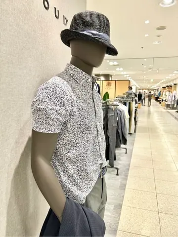 JOSEPH ABBOUD 上田 コーディネート画像