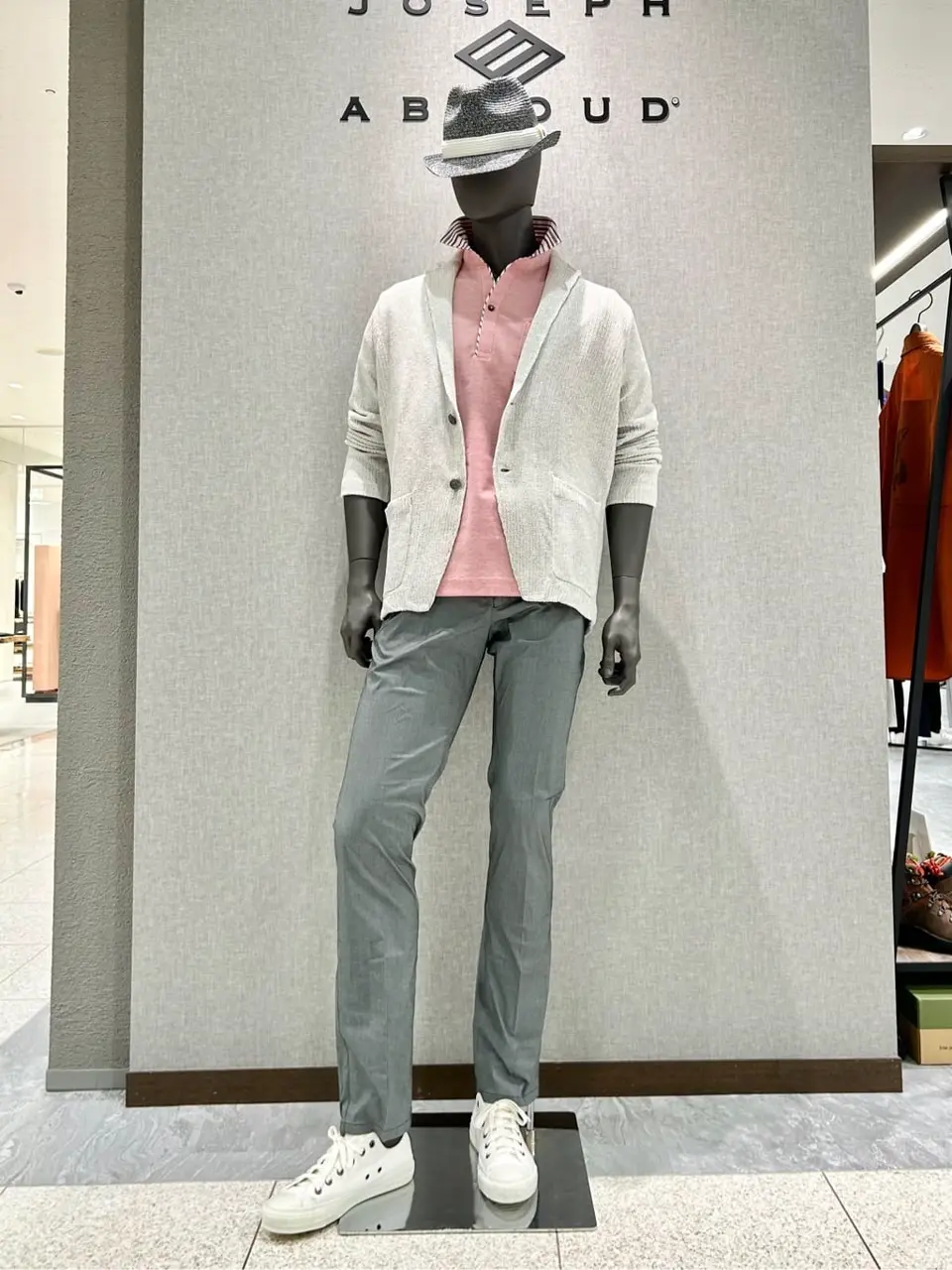 JOSEPH ABBOUD 上田 コーディネート画像