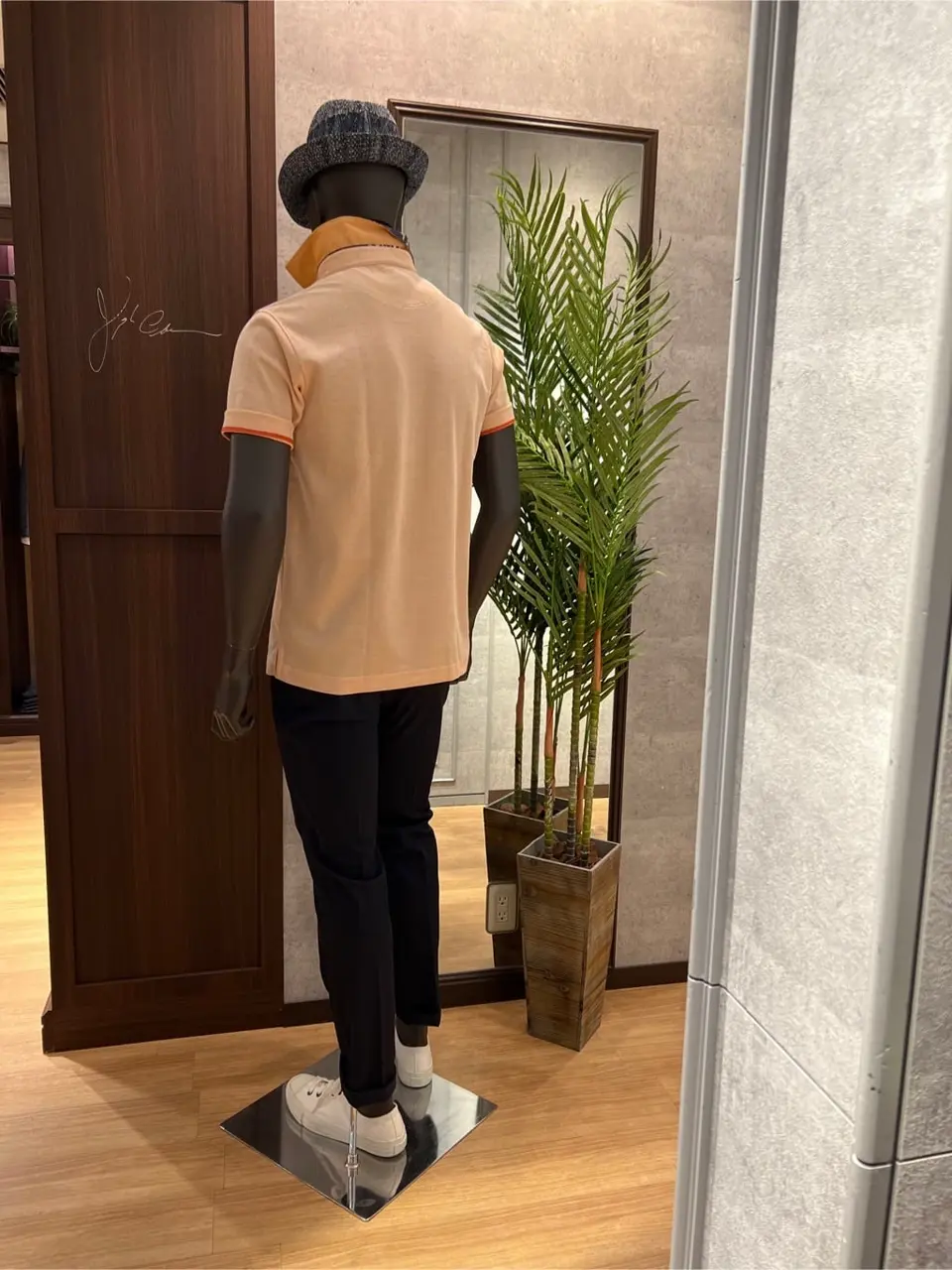 JOSEPH ABBOUD 上條 コーディネート画像