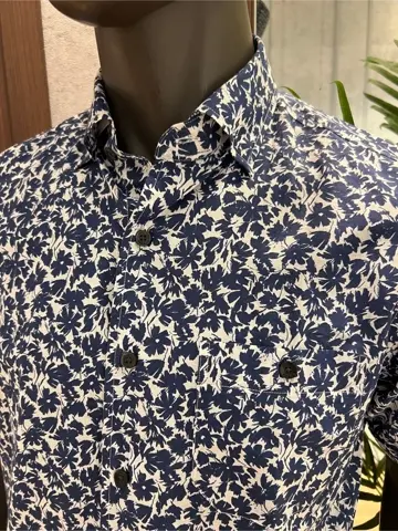 JOSEPH ABBOUD 上條 コーディネート画像