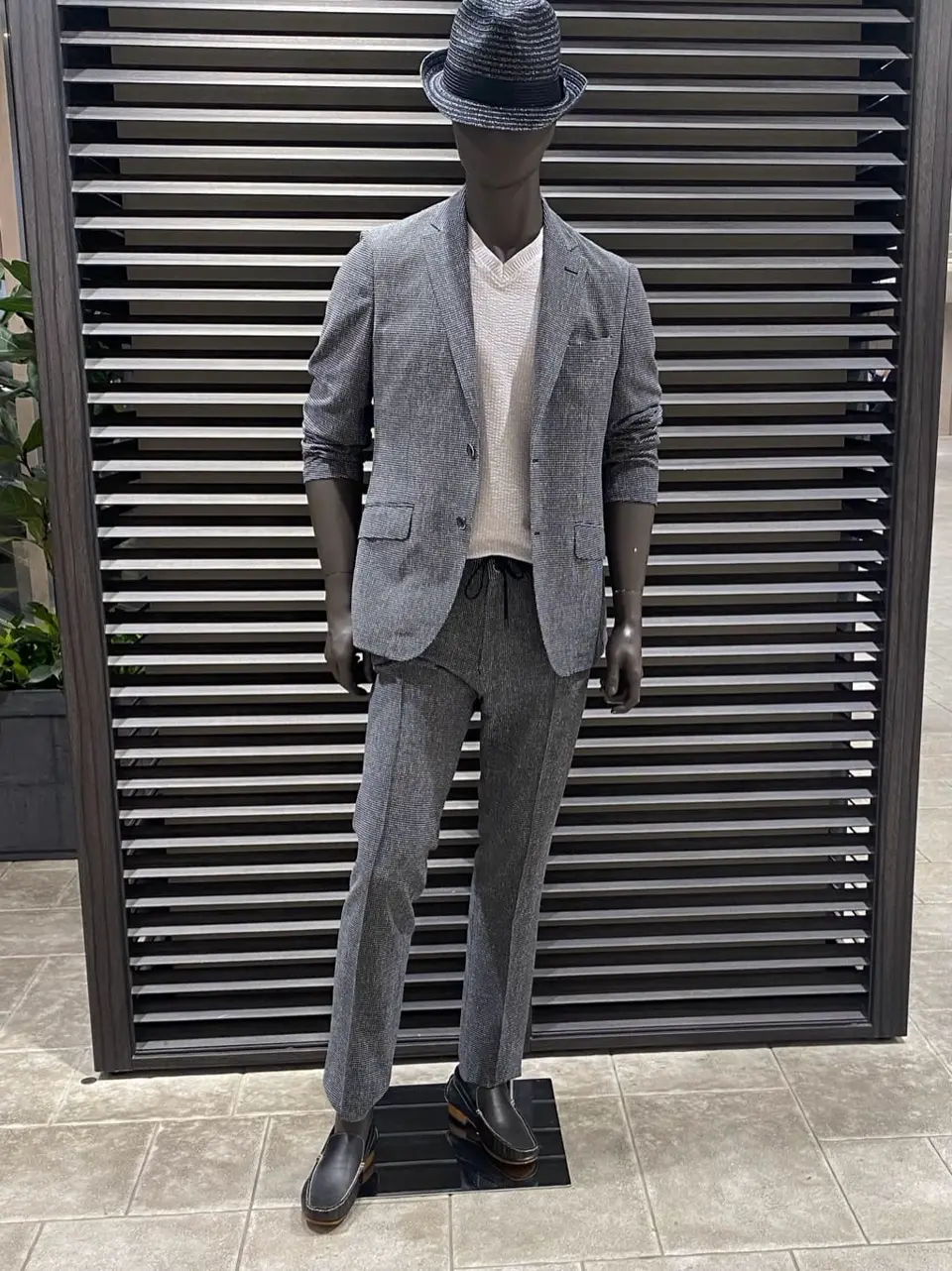 JOSEPH ABBOUD 柳原 コーディネート画像