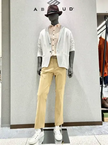 JOSEPH ABBOUD 上田 コーディネート画像