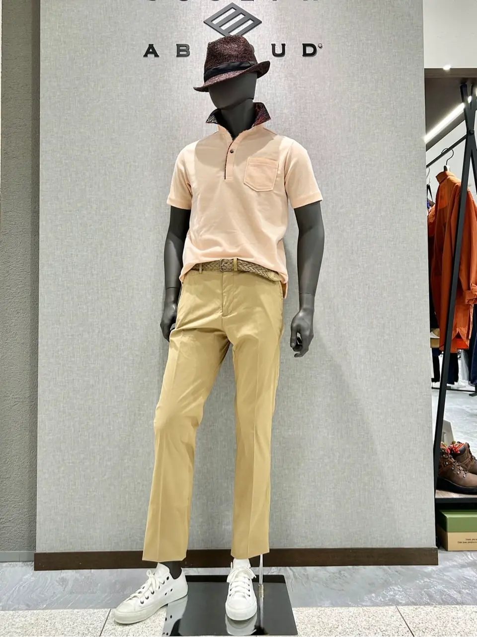 JOSEPH ABBOUD 上田 コーディネート画像