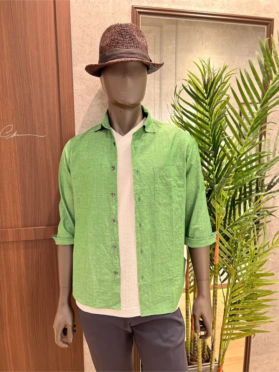 JOSEPH ABBOUD 上條 コーディネート画像