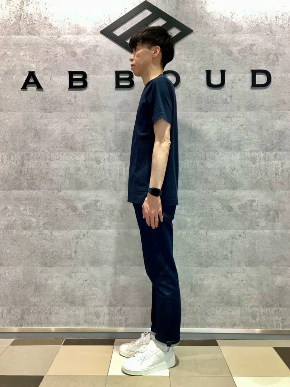 JOSEPH ABBOUD 足立 コーディネート画像