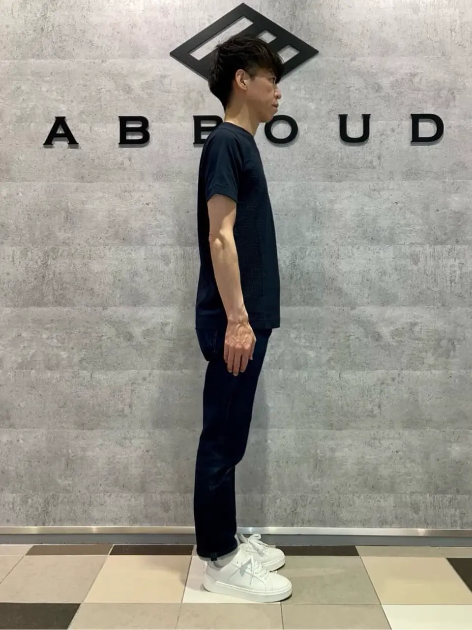 JOSEPH ABBOUD 足立 コーディネート画像