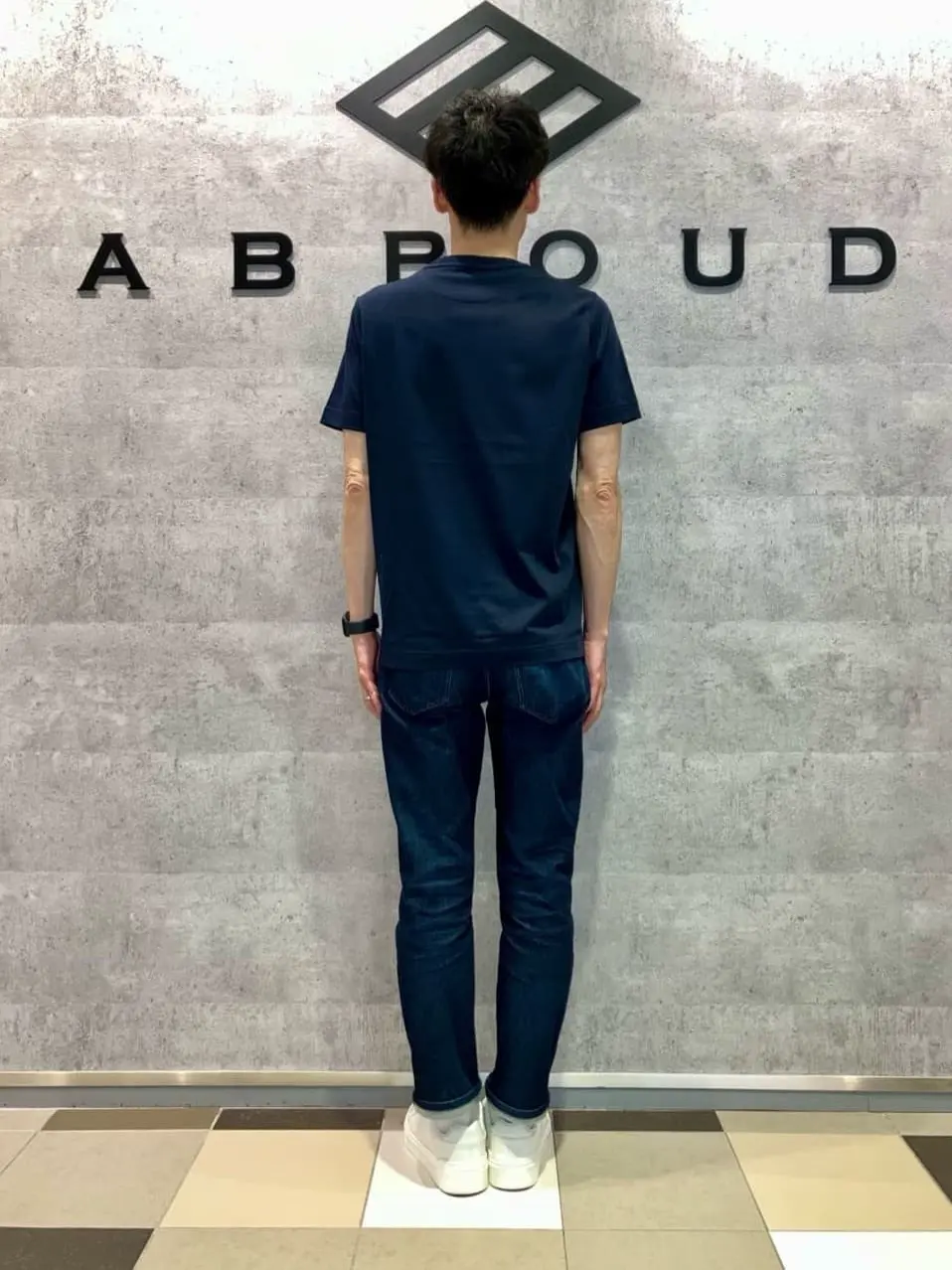 JOSEPH ABBOUD 足立 コーディネート画像