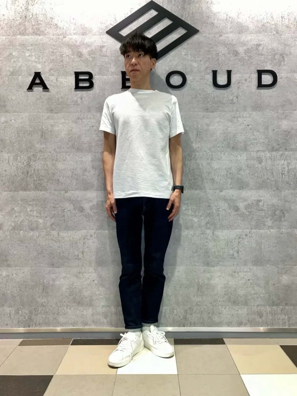 JOSEPH ABBOUD 足立 コーディネート画像