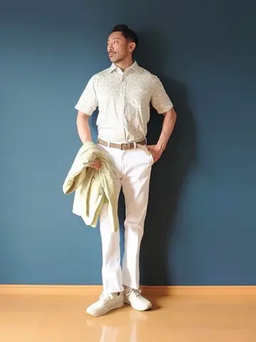 JOSEPH ABBOUD 安東 コーディネート画像