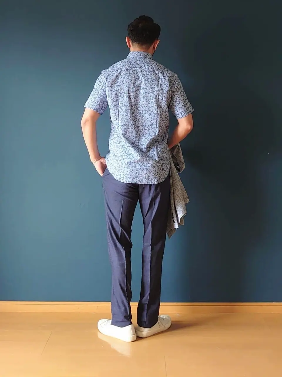 JOSEPH ABBOUD 安東 コーディネート画像