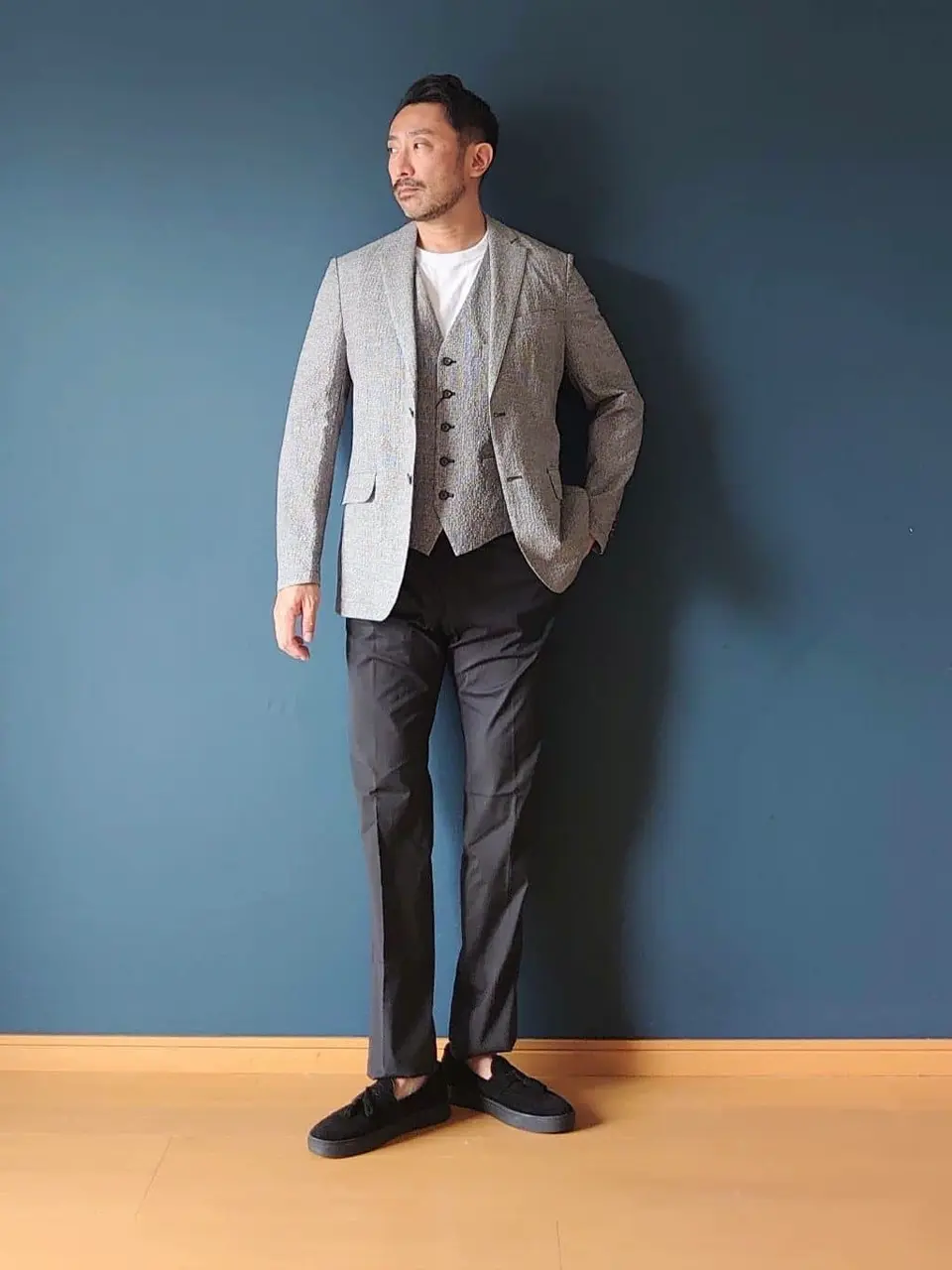 JOSEPH ABBOUD 安東 コーディネート画像