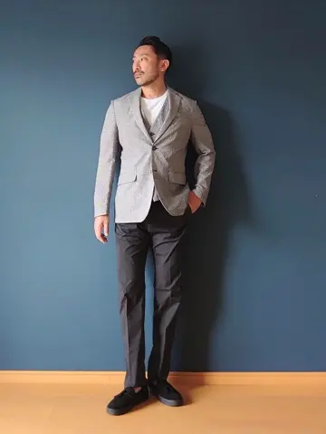 JOSEPH ABBOUD 安東 コーディネート画像