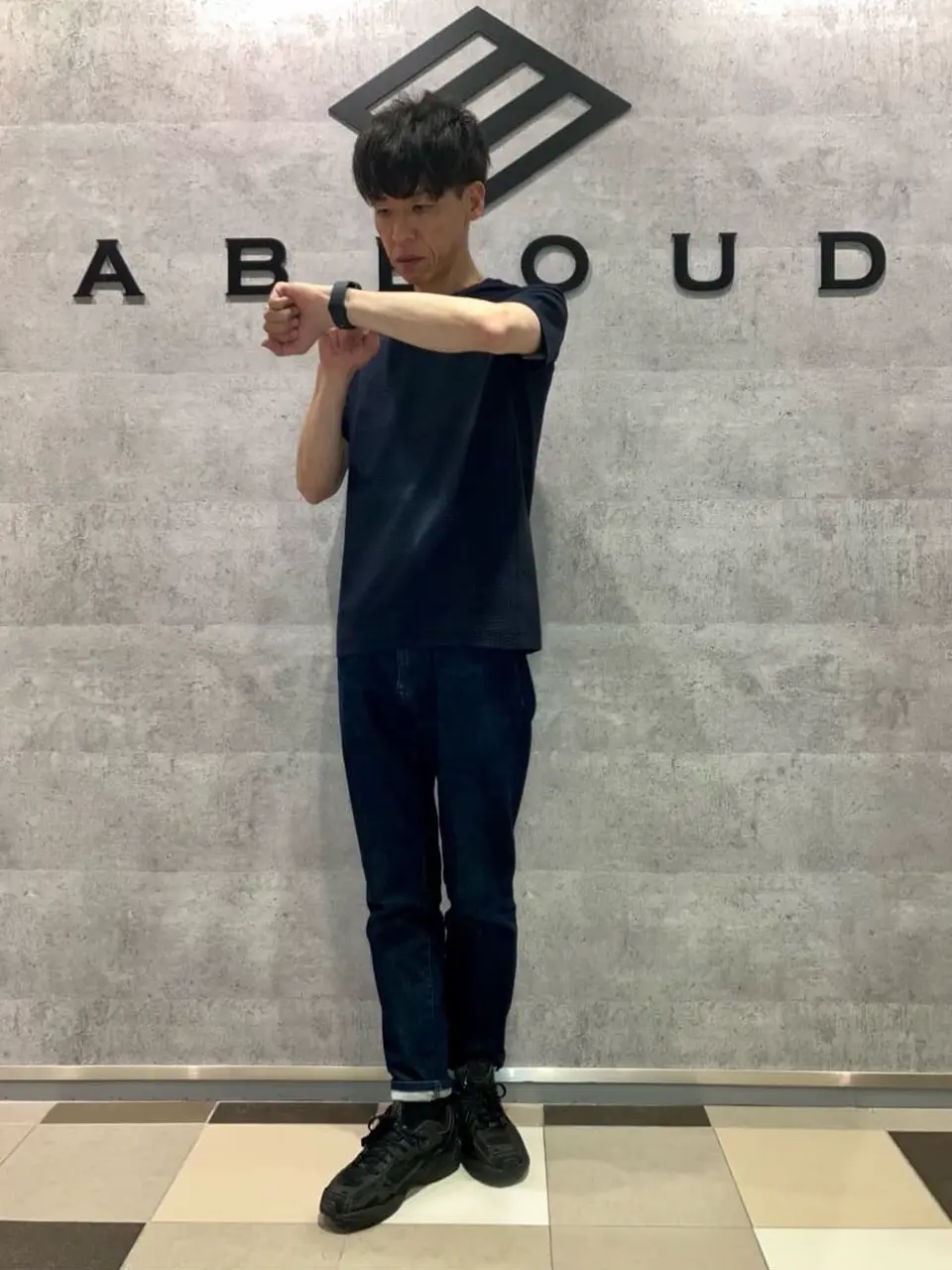 JOSEPH ABBOUD 足立 コーディネート画像