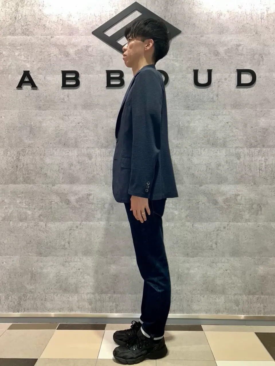 JOSEPH ABBOUD 足立 コーディネート画像