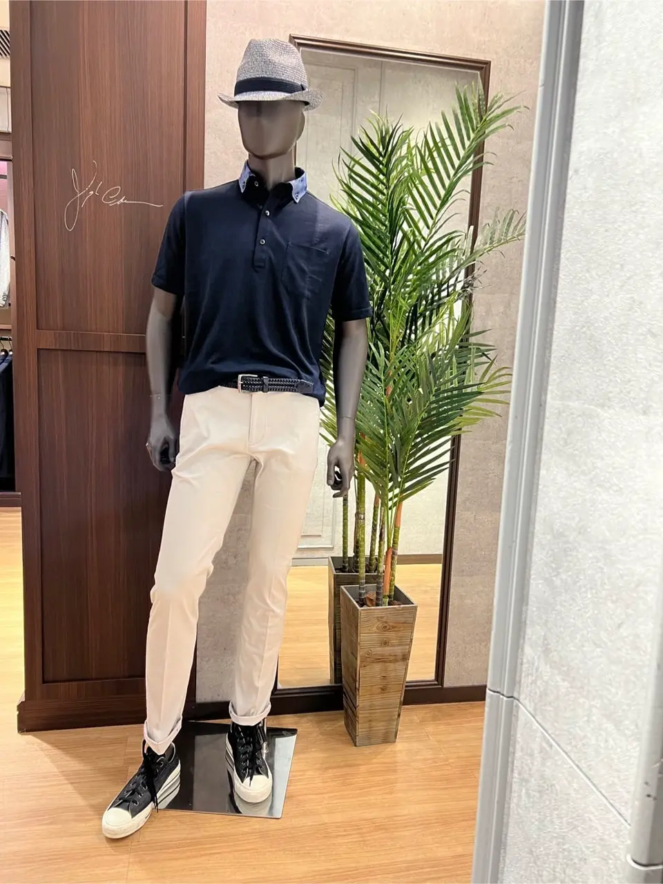 JOSEPH ABBOUD 上條 コーディネート画像