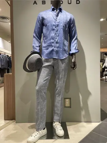 JOSEPH ABBOUD 伊津野 コーディネート画像