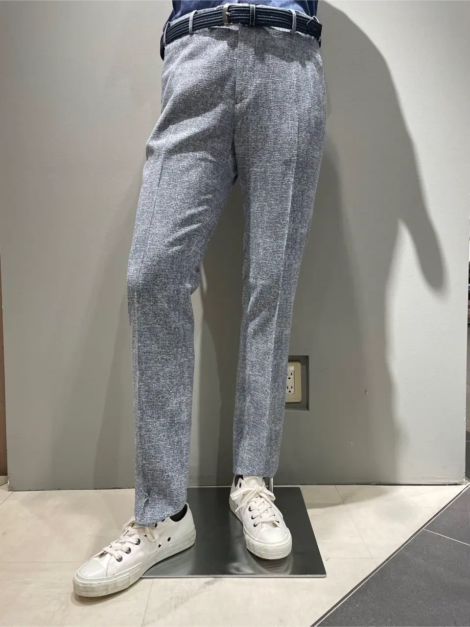 JOSEPH ABBOUD 伊津野 コーディネート画像