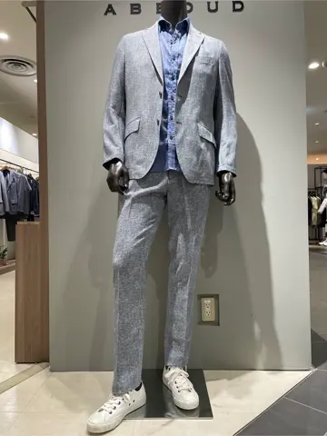 JOSEPH ABBOUD 伊津野 コーディネート画像