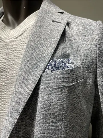 JOSEPH ABBOUD 伊津野 コーディネート画像