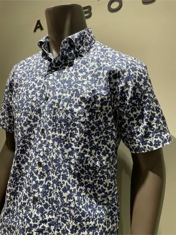 JOSEPH ABBOUD 伊津野 コーディネート画像