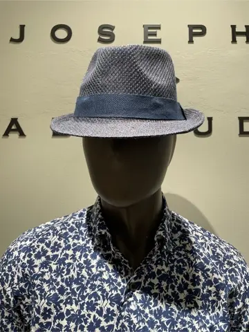 JOSEPH ABBOUD 伊津野 コーディネート画像