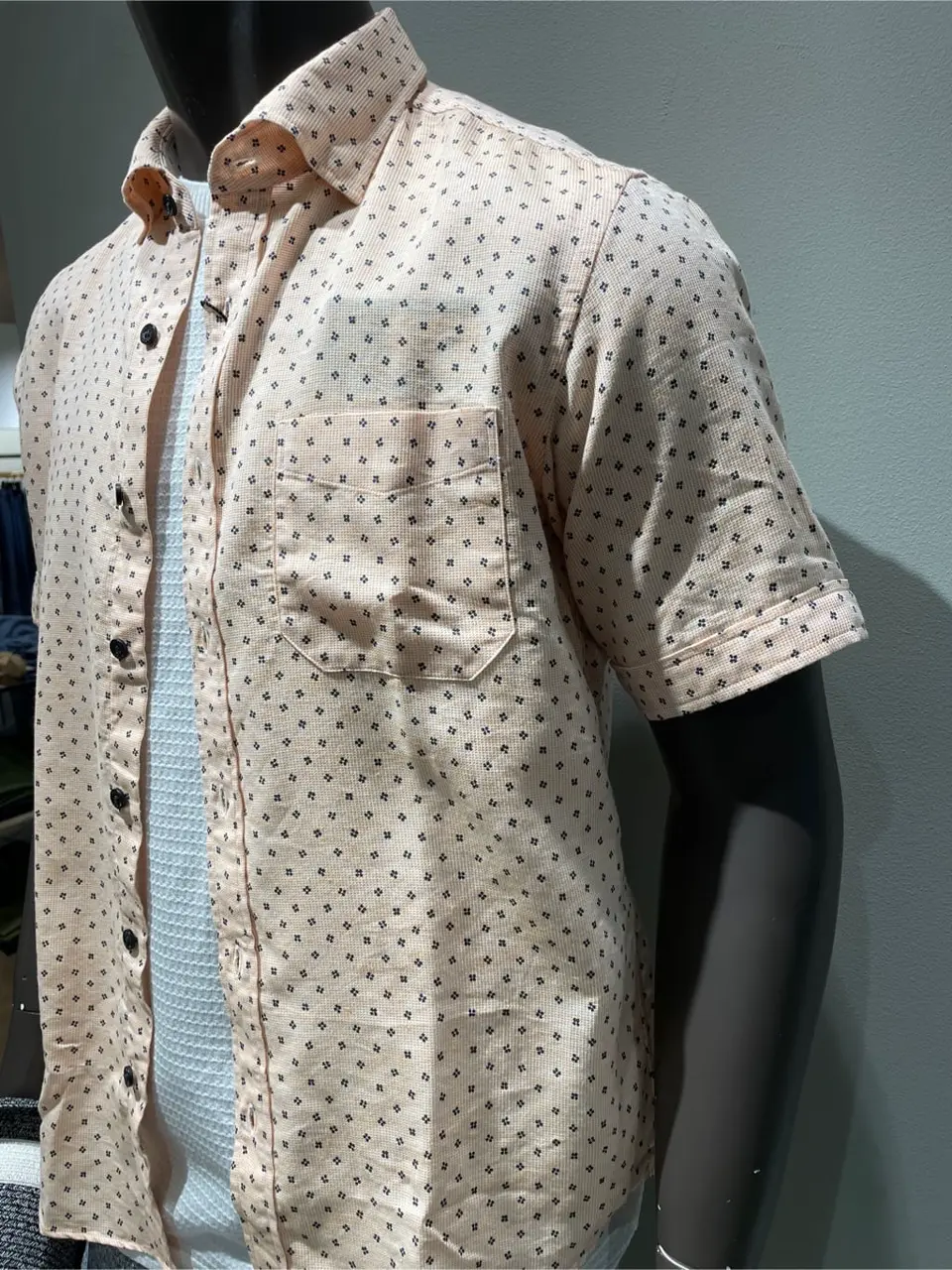 JOSEPH ABBOUD 伊津野 コーディネート画像