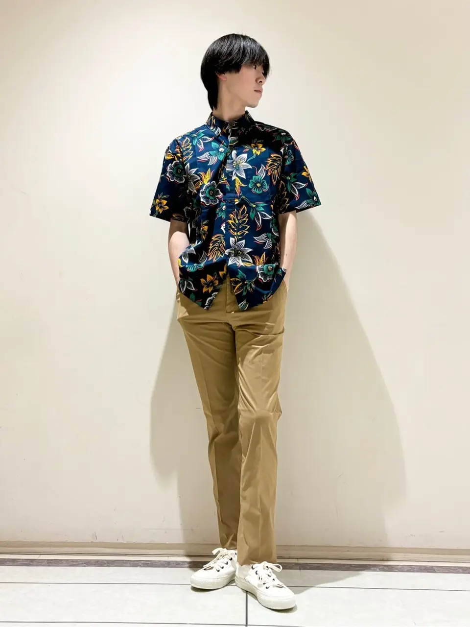 JOSEPH ABBOUD 近藤 コーディネート画像