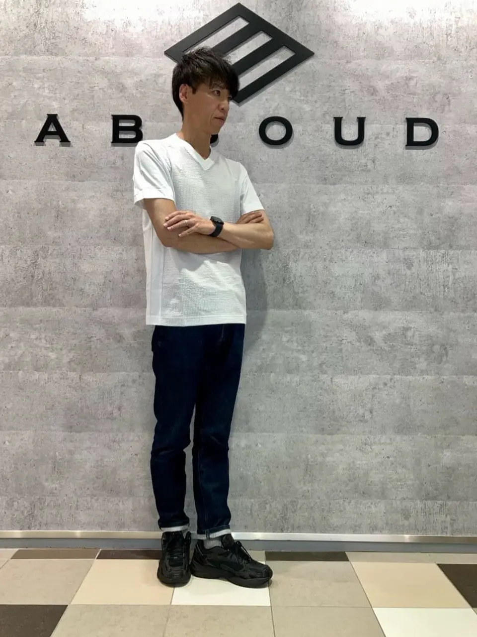 JOSEPH ABBOUD 足立 コーディネート画像