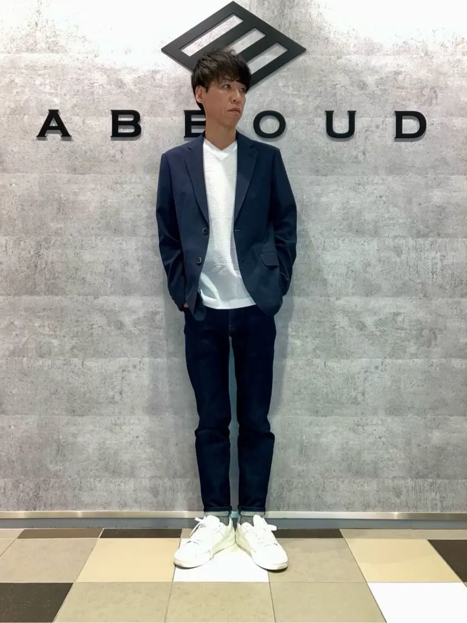 JOSEPH ABBOUD 足立 コーディネート画像