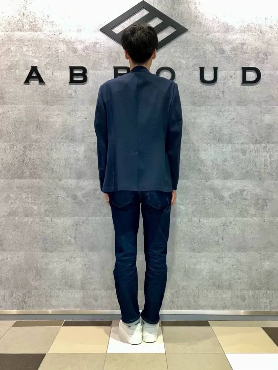 JOSEPH ABBOUD 足立 コーディネート画像