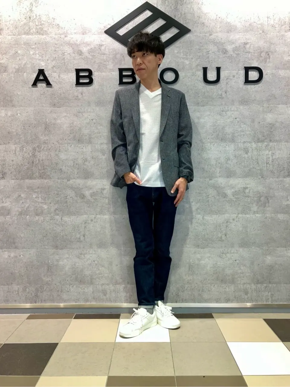 JOSEPH ABBOUD 足立 コーディネート画像