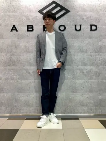 JOSEPH ABBOUD 足立 コーディネート画像